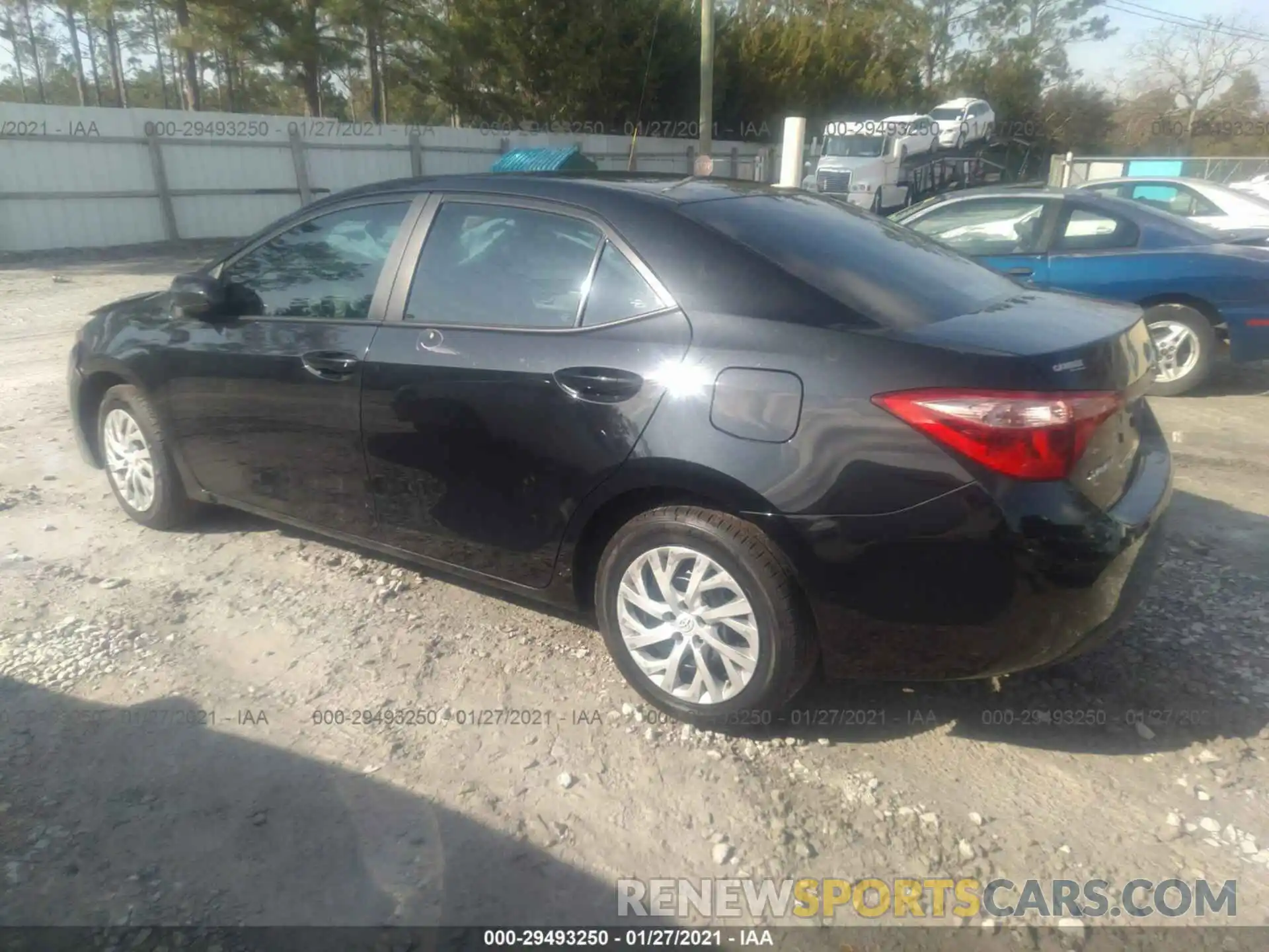 3 Photograph of a damaged car 5YFBURHEXKP881624 TOYOTA COROLLA 2019