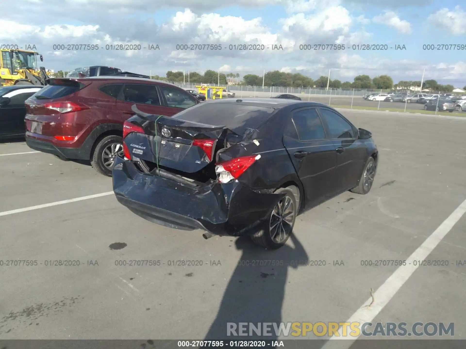 4 Photograph of a damaged car 5YFBURHEXKP881896 TOYOTA COROLLA 2019