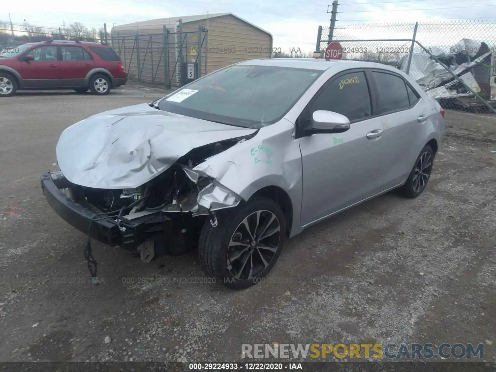 2 Photograph of a damaged car 5YFBURHEXKP882627 TOYOTA COROLLA 2019