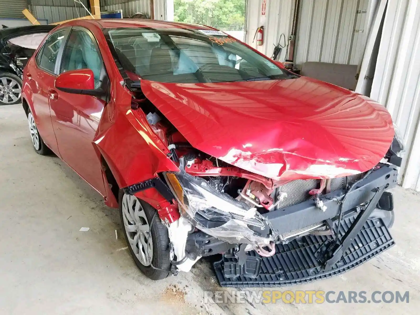 1 Photograph of a damaged car 5YFBURHEXKP882840 TOYOTA COROLLA 2019