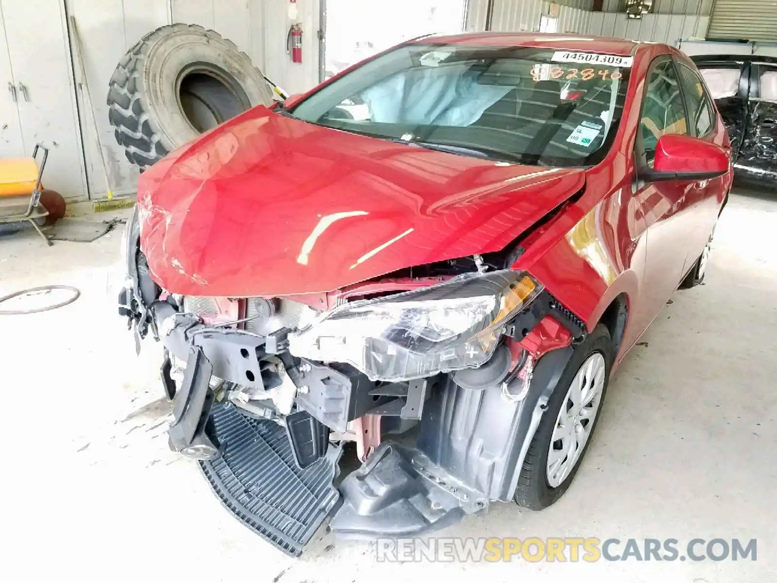 2 Photograph of a damaged car 5YFBURHEXKP882840 TOYOTA COROLLA 2019