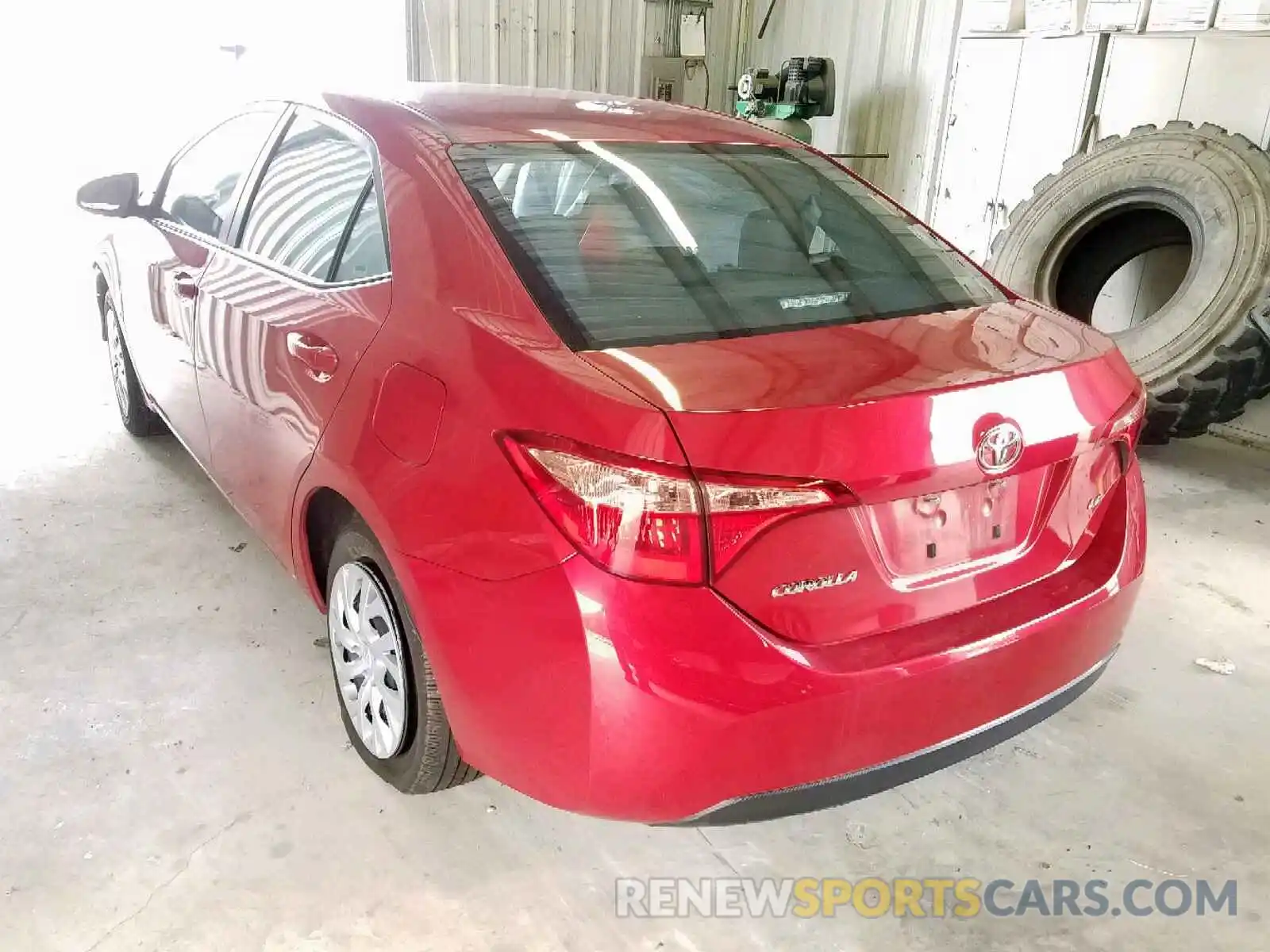 3 Photograph of a damaged car 5YFBURHEXKP882840 TOYOTA COROLLA 2019