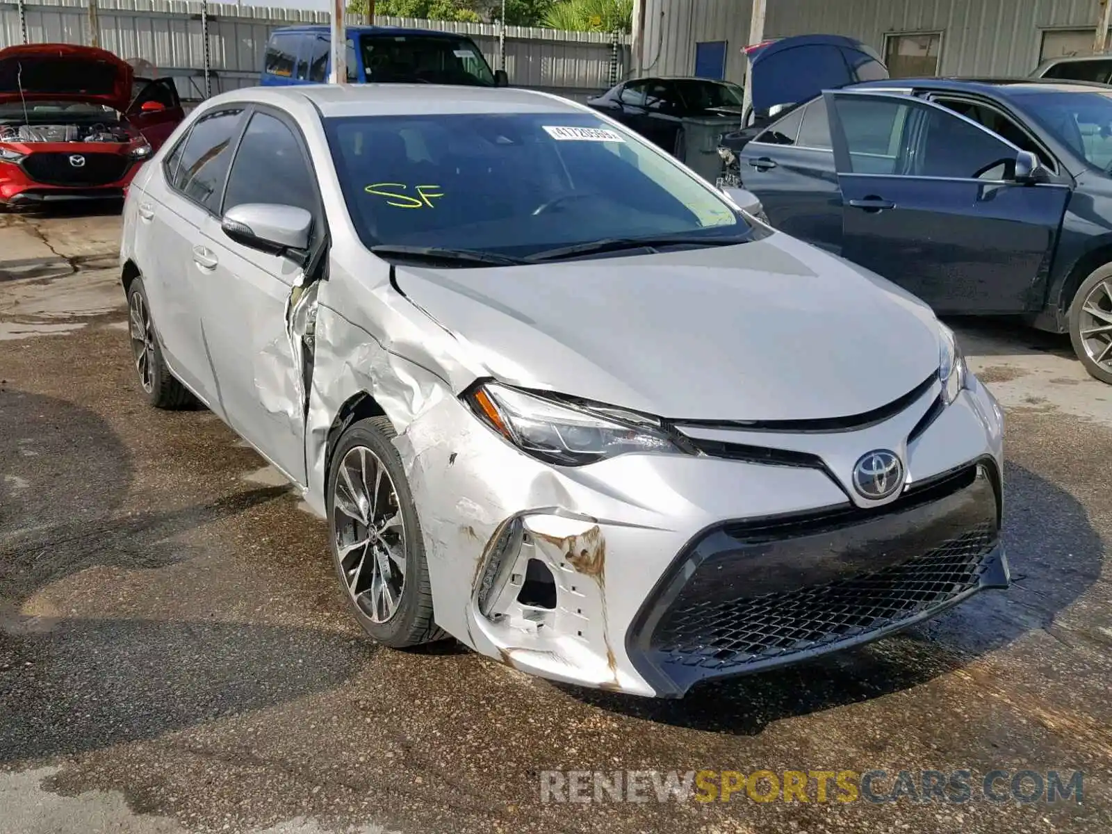 1 Photograph of a damaged car 5YFBURHEXKP883244 TOYOTA COROLLA 2019