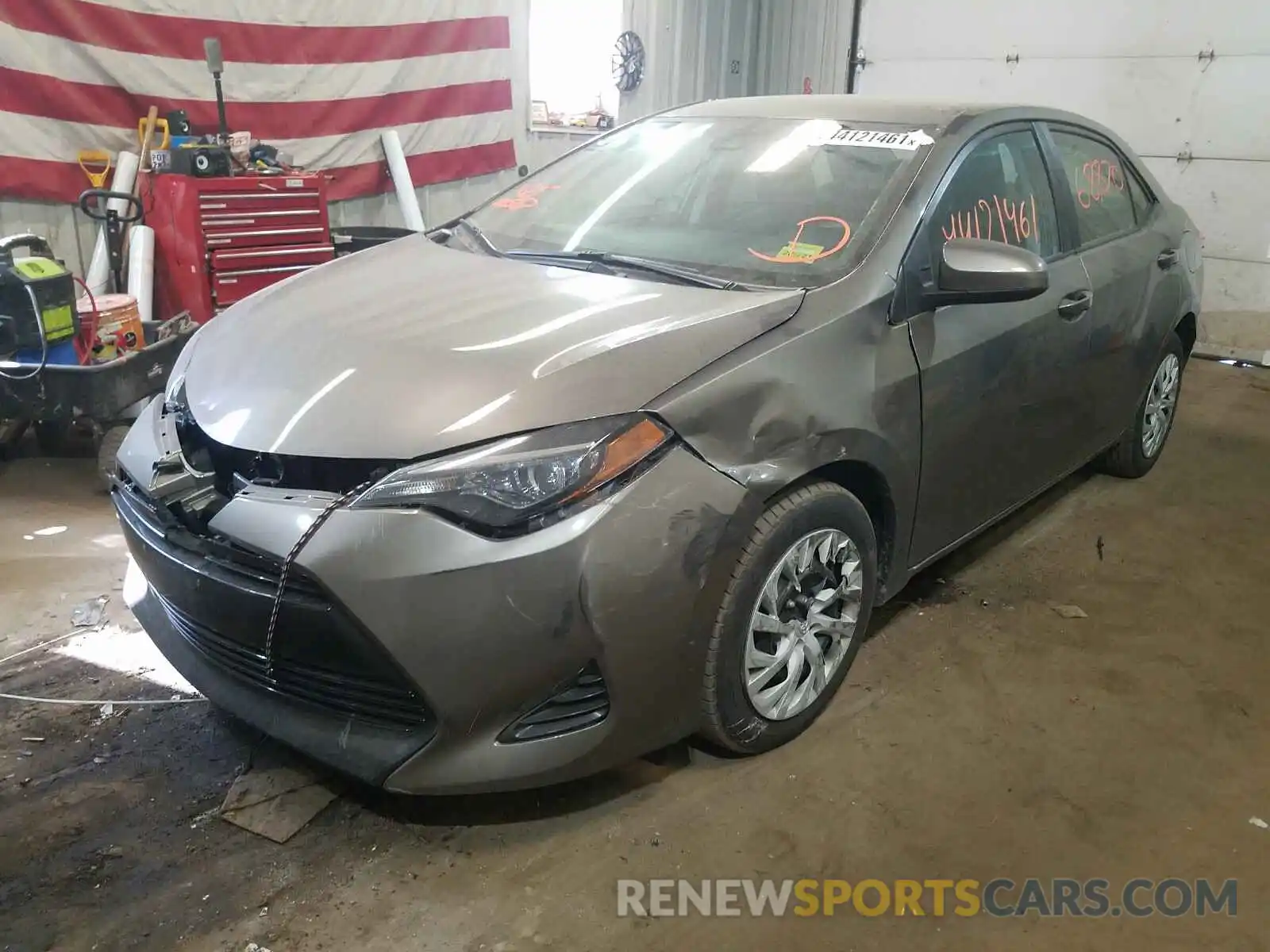 2 Photograph of a damaged car 5YFBURHEXKP883826 TOYOTA COROLLA 2019