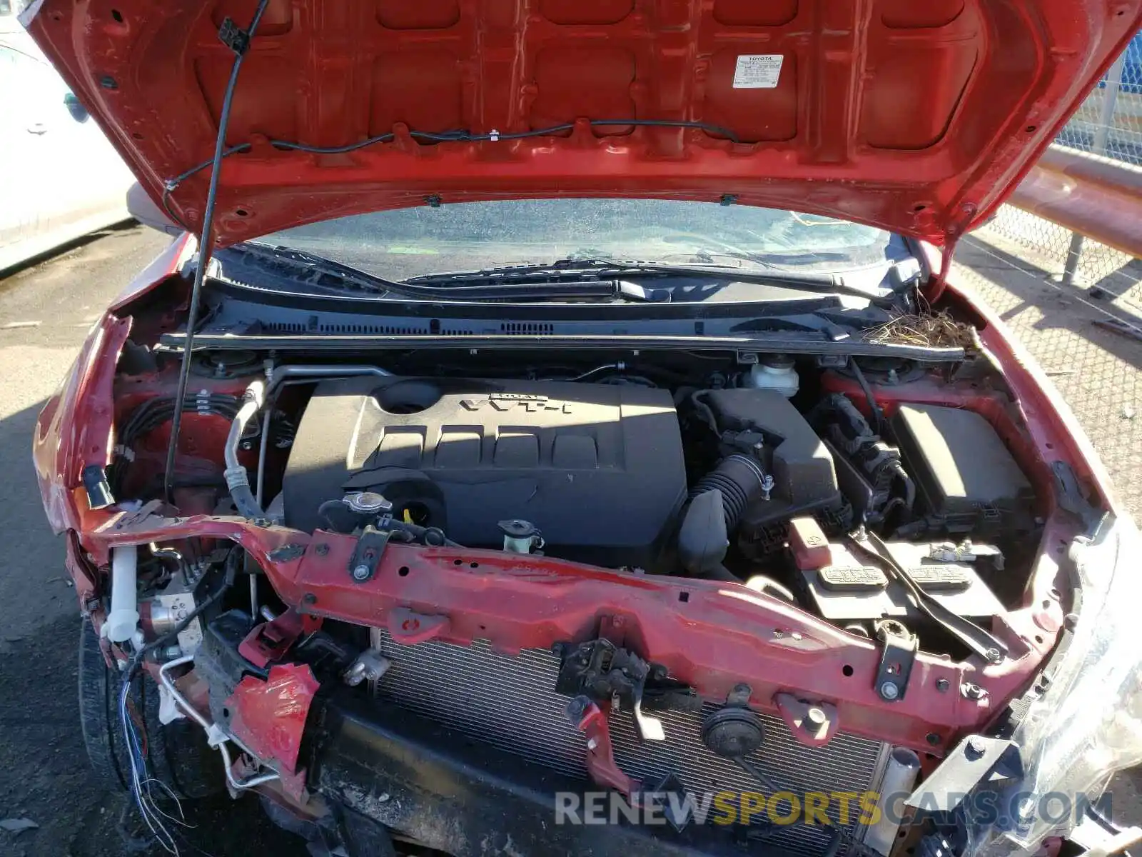 7 Photograph of a damaged car 5YFBURHEXKP883860 TOYOTA COROLLA 2019