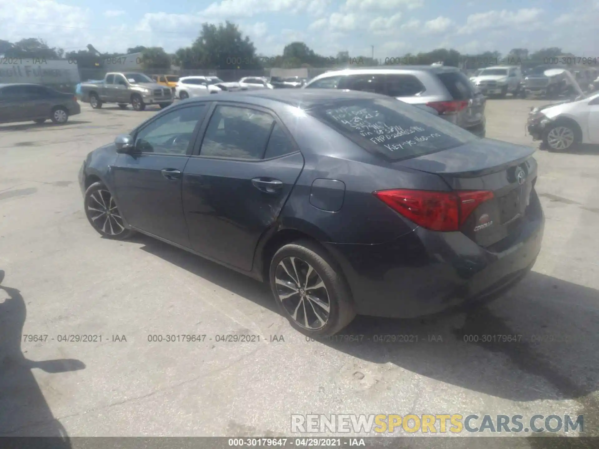 3 Photograph of a damaged car 5YFBURHEXKP883874 TOYOTA COROLLA 2019