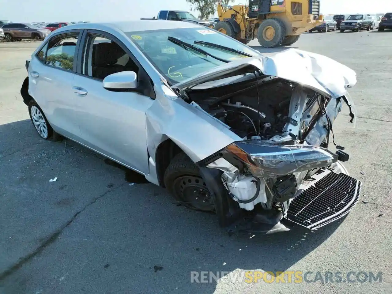 1 Photograph of a damaged car 5YFBURHEXKP883986 TOYOTA COROLLA 2019