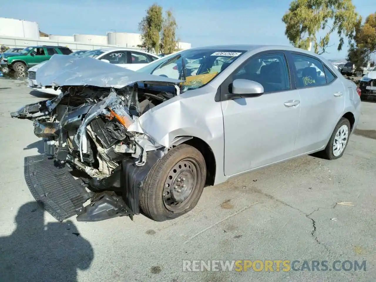 2 Photograph of a damaged car 5YFBURHEXKP883986 TOYOTA COROLLA 2019