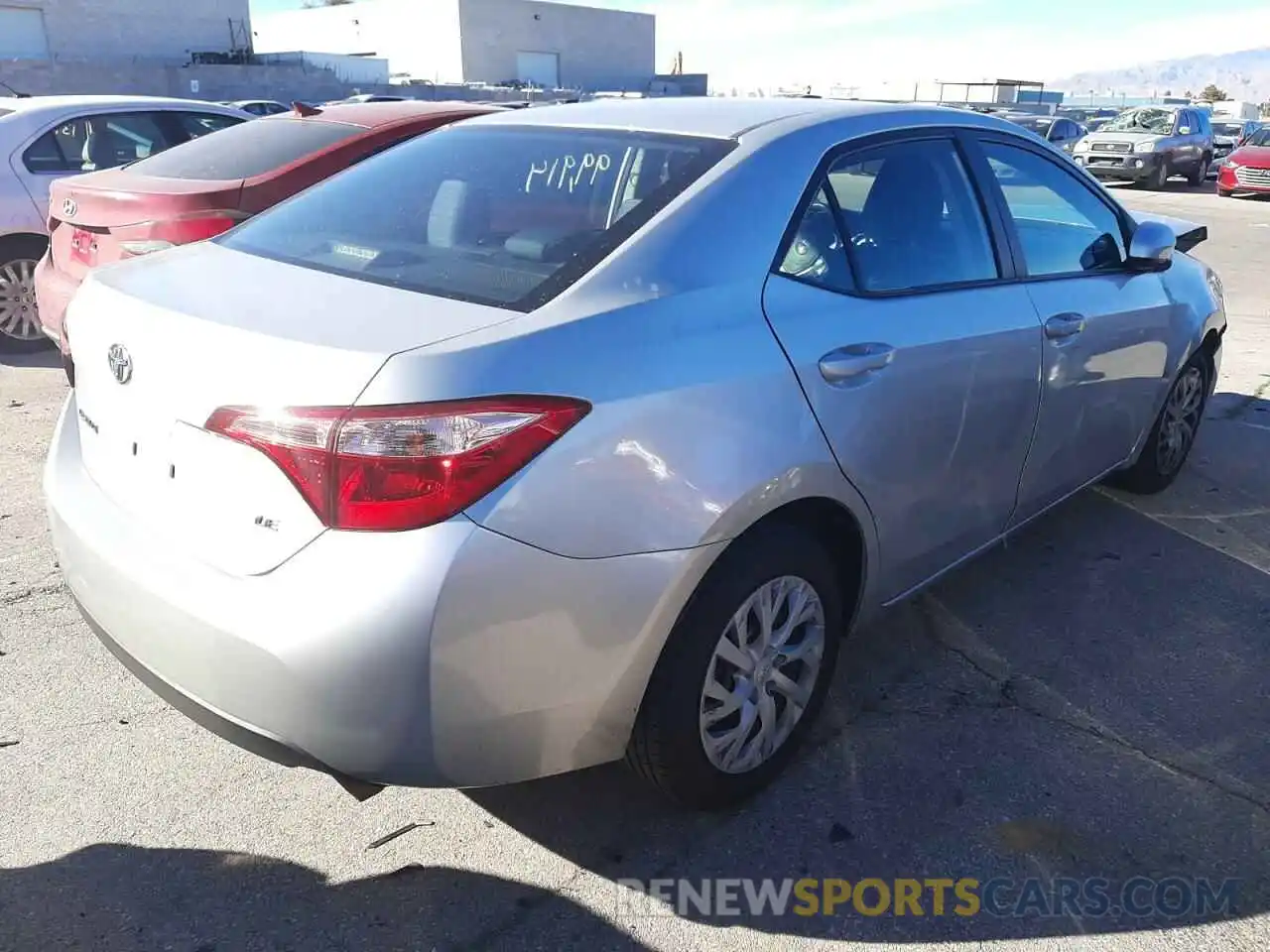 4 Photograph of a damaged car 5YFBURHEXKP884622 TOYOTA COROLLA 2019