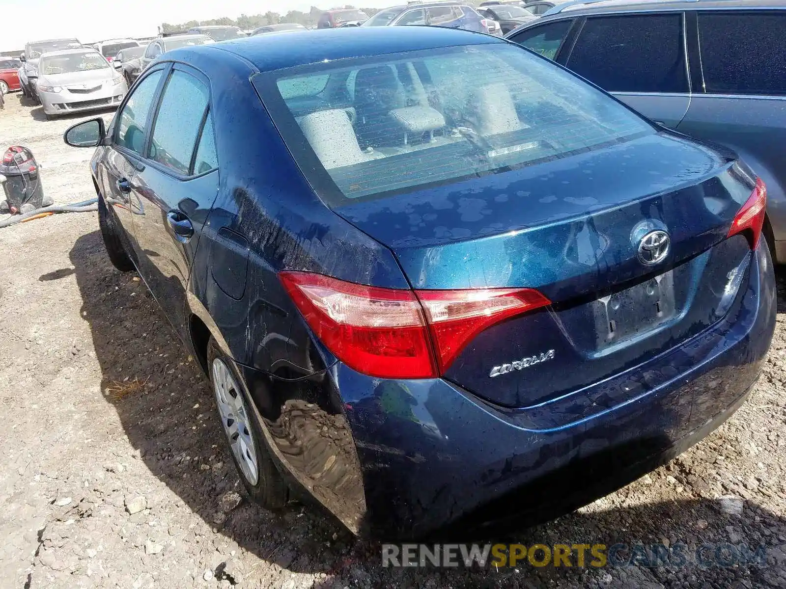 3 Photograph of a damaged car 5YFBURHEXKP884748 TOYOTA COROLLA 2019