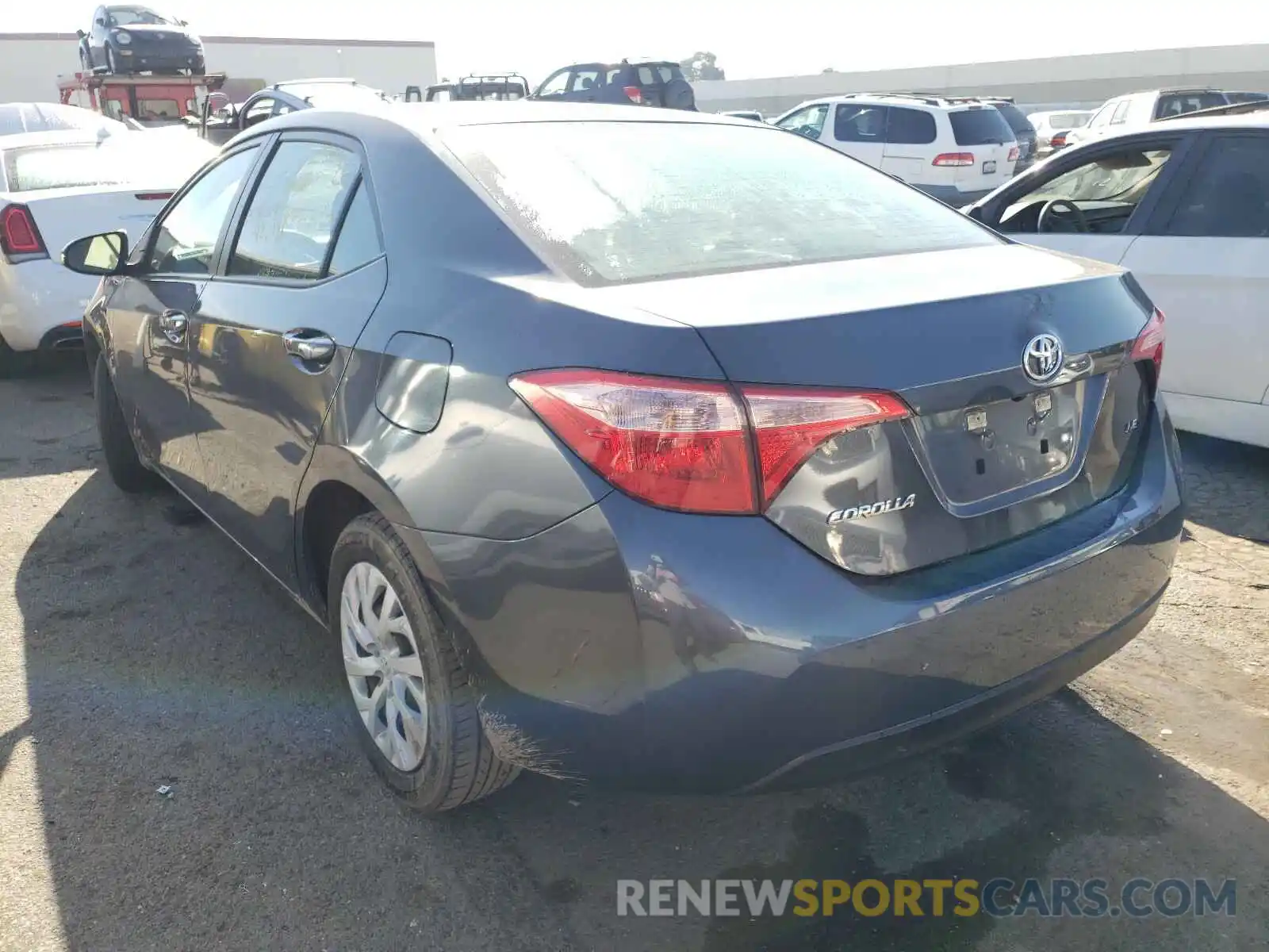 3 Photograph of a damaged car 5YFBURHEXKP884782 TOYOTA COROLLA 2019