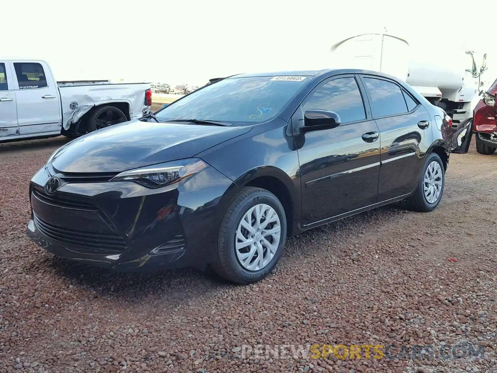 2 Photograph of a damaged car 5YFBURHEXKP884815 TOYOTA COROLLA 2019