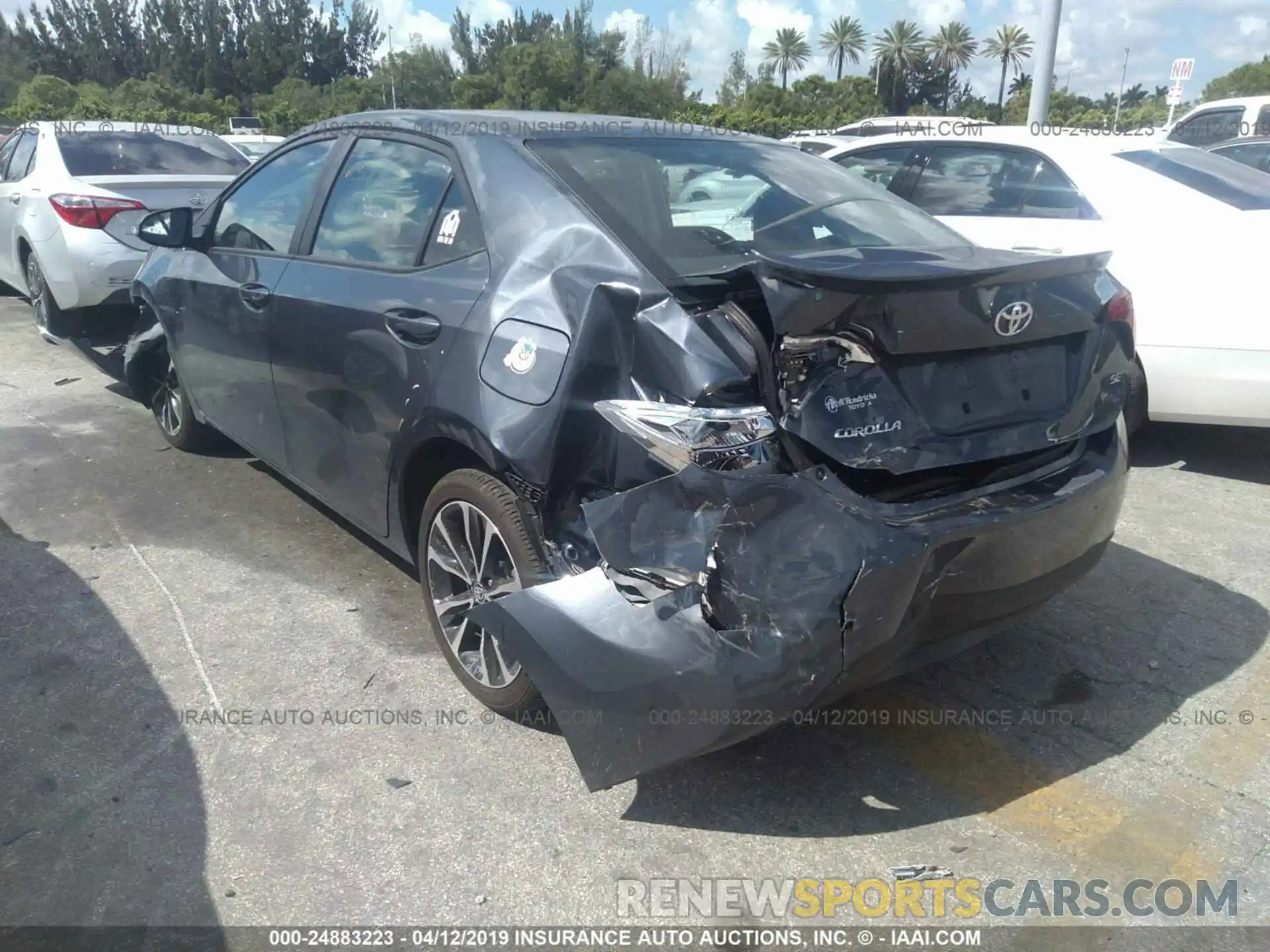 3 Photograph of a damaged car 5YFBURHEXKP885107 TOYOTA COROLLA 2019