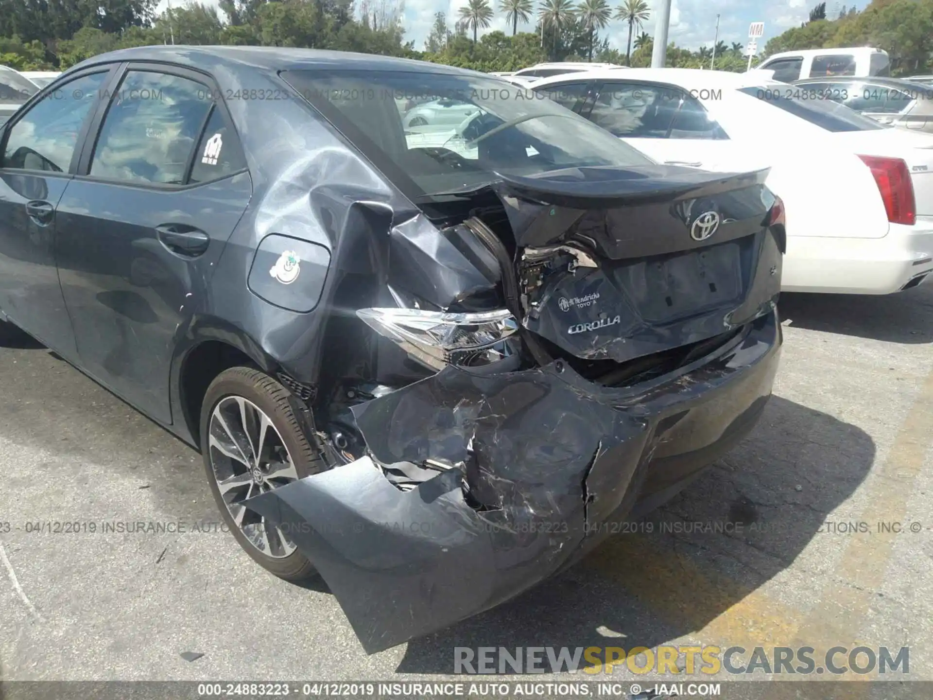 6 Photograph of a damaged car 5YFBURHEXKP885107 TOYOTA COROLLA 2019