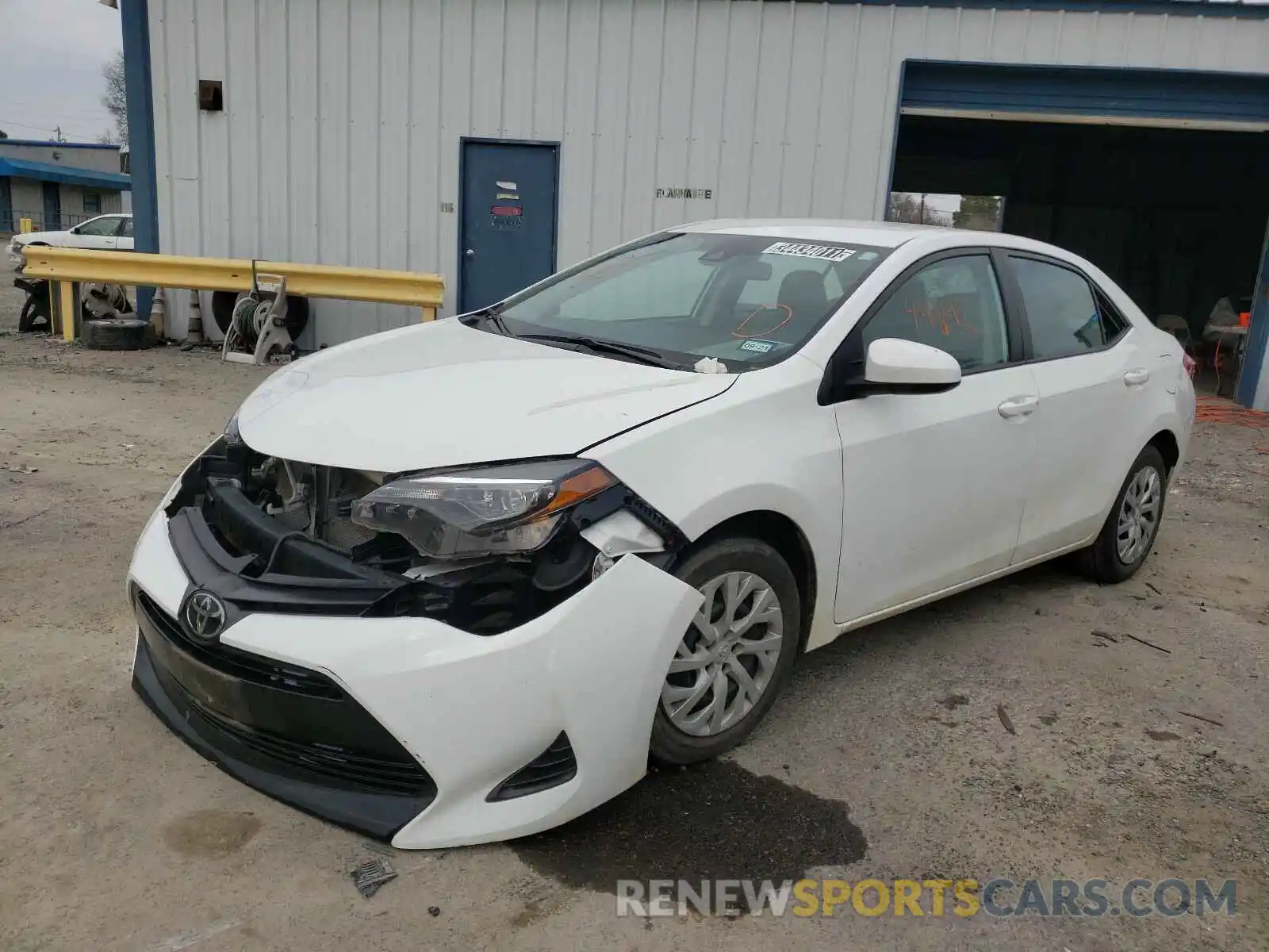 2 Photograph of a damaged car 5YFBURHEXKP885222 TOYOTA COROLLA 2019