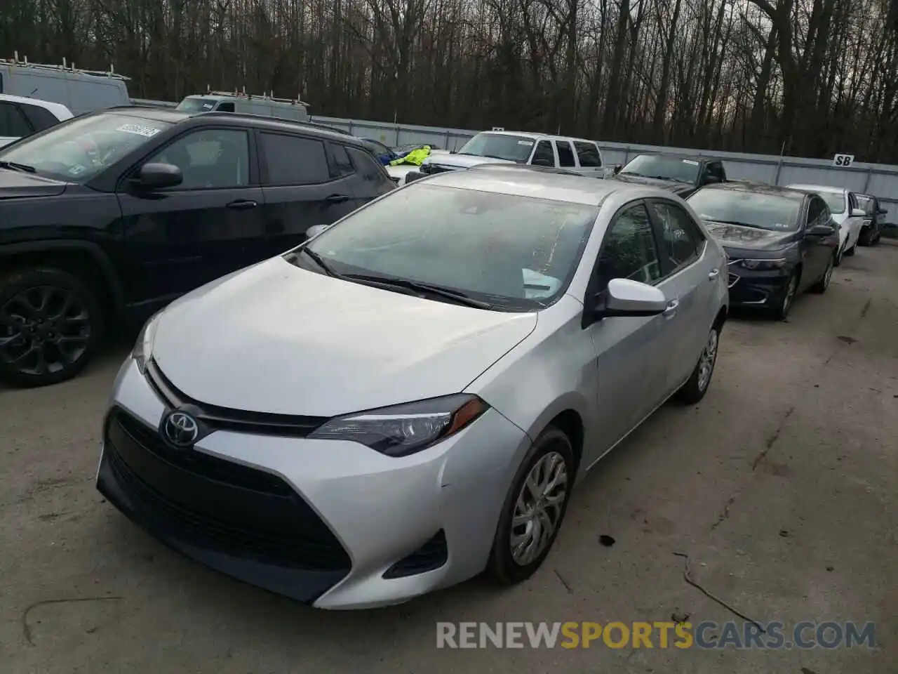 2 Photograph of a damaged car 5YFBURHEXKP887195 TOYOTA COROLLA 2019