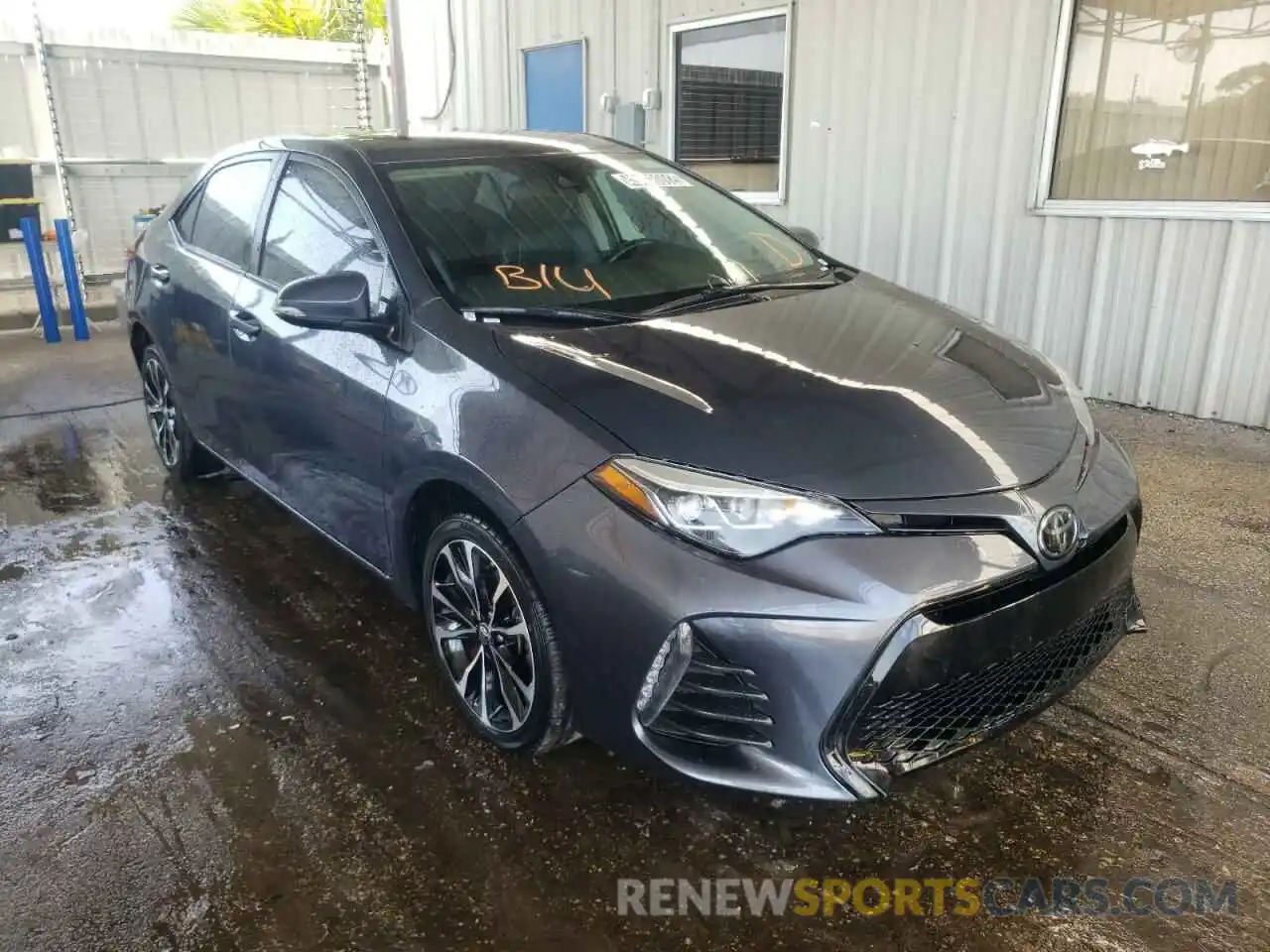 1 Photograph of a damaged car 5YFBURHEXKP887746 TOYOTA COROLLA 2019