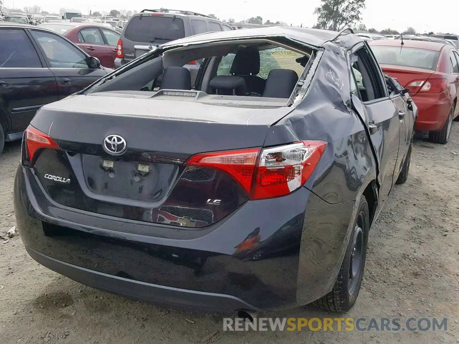 4 Photograph of a damaged car 5YFBURHEXKP888086 TOYOTA COROLLA 2019