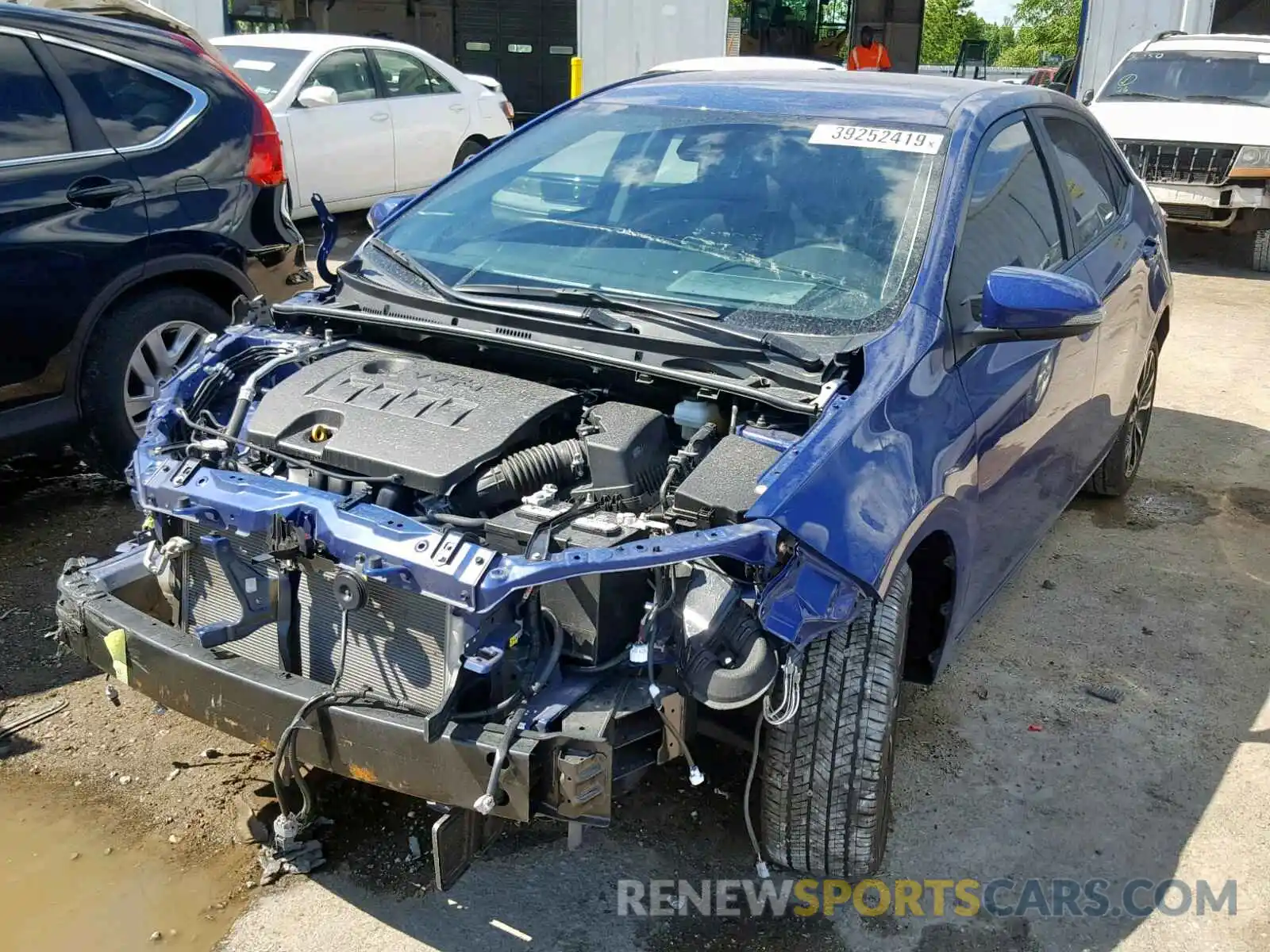 2 Photograph of a damaged car 5YFBURHEXKP889528 TOYOTA COROLLA 2019