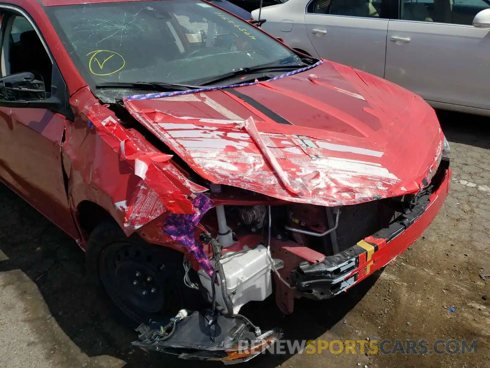 9 Photograph of a damaged car 5YFBURHEXKP889769 TOYOTA COROLLA 2019