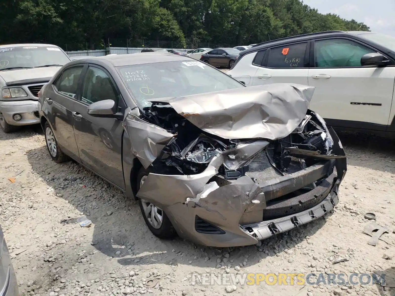 1 Photograph of a damaged car 5YFBURHEXKP889836 TOYOTA COROLLA 2019