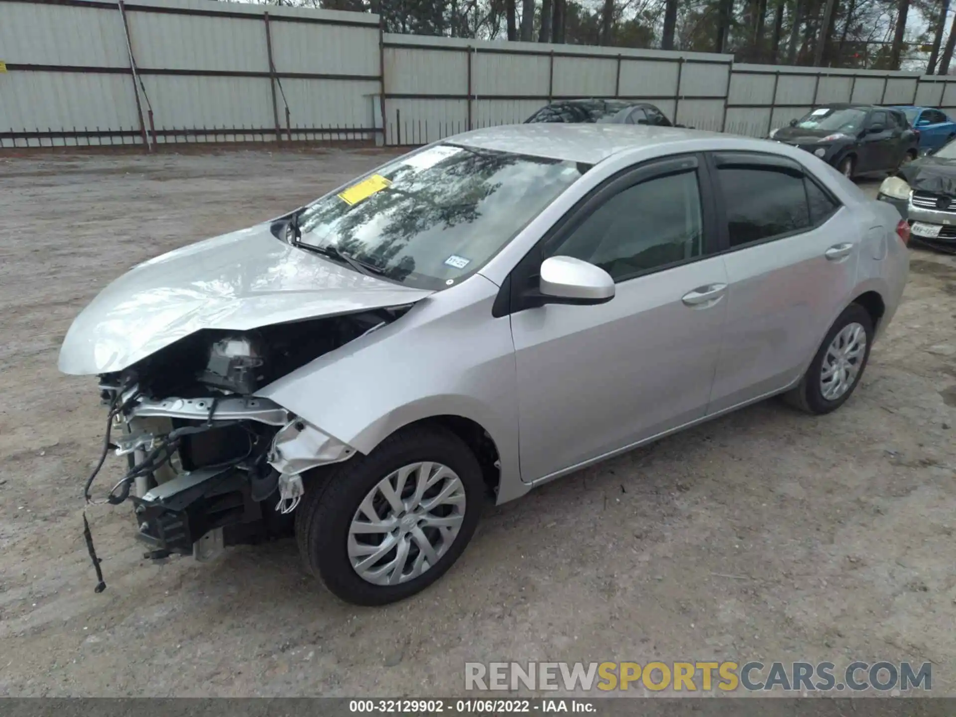 2 Photograph of a damaged car 5YFBURHEXKP891327 TOYOTA COROLLA 2019