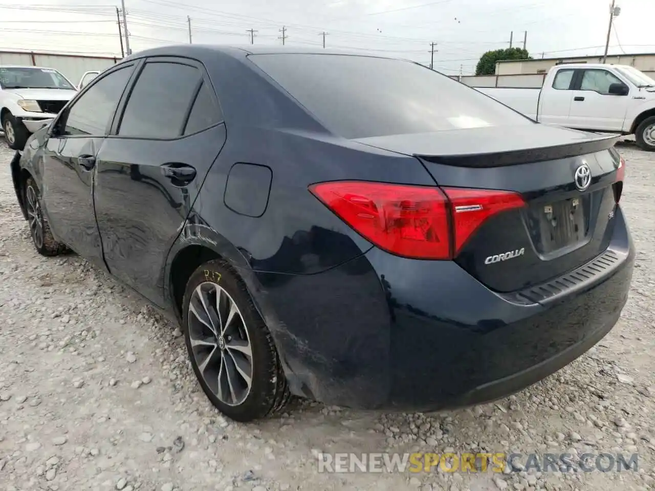 3 Photograph of a damaged car 5YFBURHEXKP892042 TOYOTA COROLLA 2019