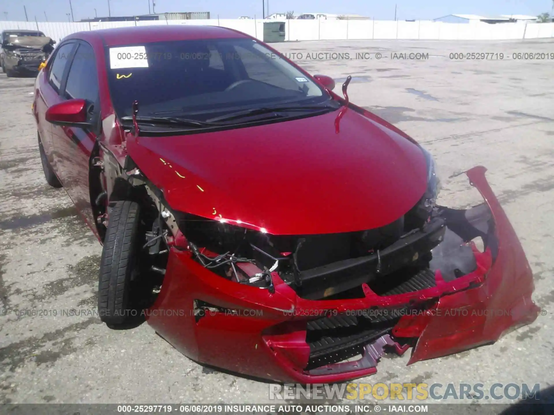 6 Photograph of a damaged car 5YFBURHEXKP892493 TOYOTA COROLLA 2019