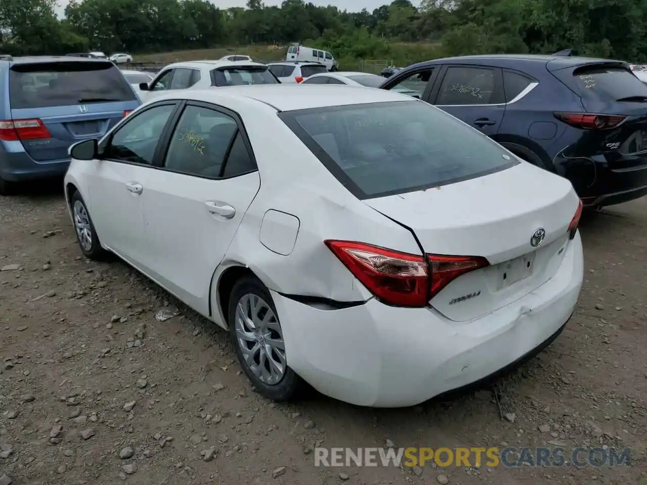 3 Photograph of a damaged car 5YFBURHEXKP892655 TOYOTA COROLLA 2019