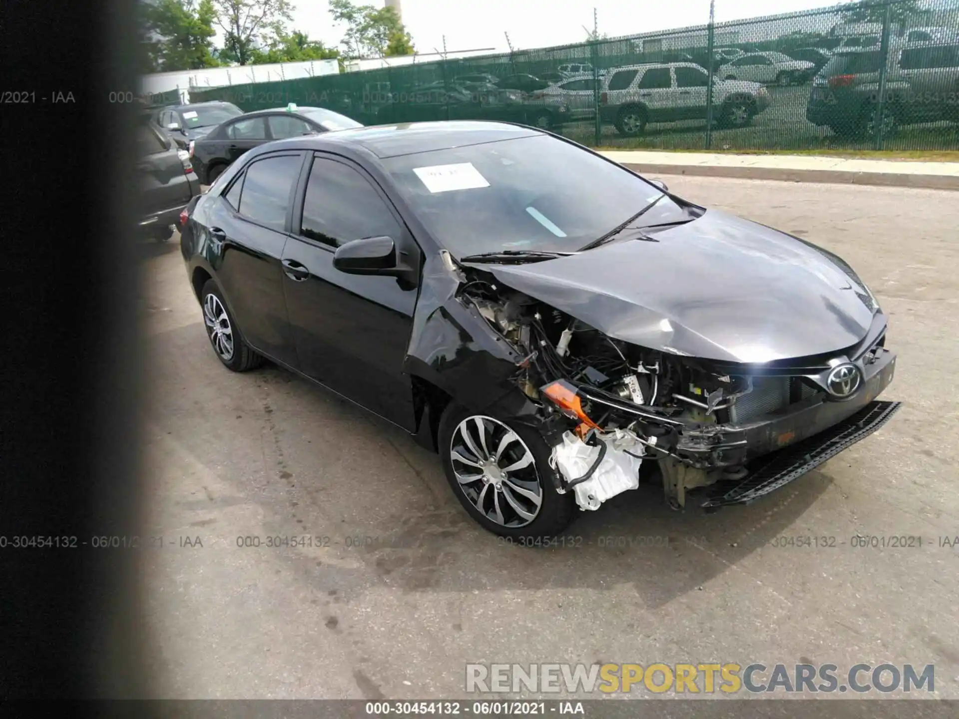 1 Photograph of a damaged car 5YFBURHEXKP893255 TOYOTA COROLLA 2019