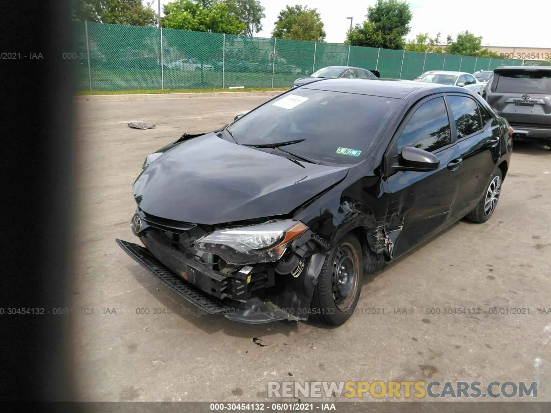 2 Photograph of a damaged car 5YFBURHEXKP893255 TOYOTA COROLLA 2019