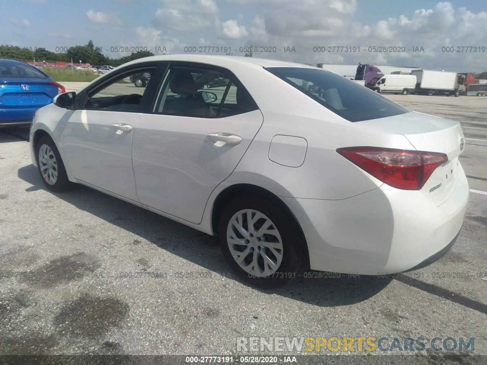 3 Photograph of a damaged car 5YFBURHEXKP893370 TOYOTA COROLLA 2019