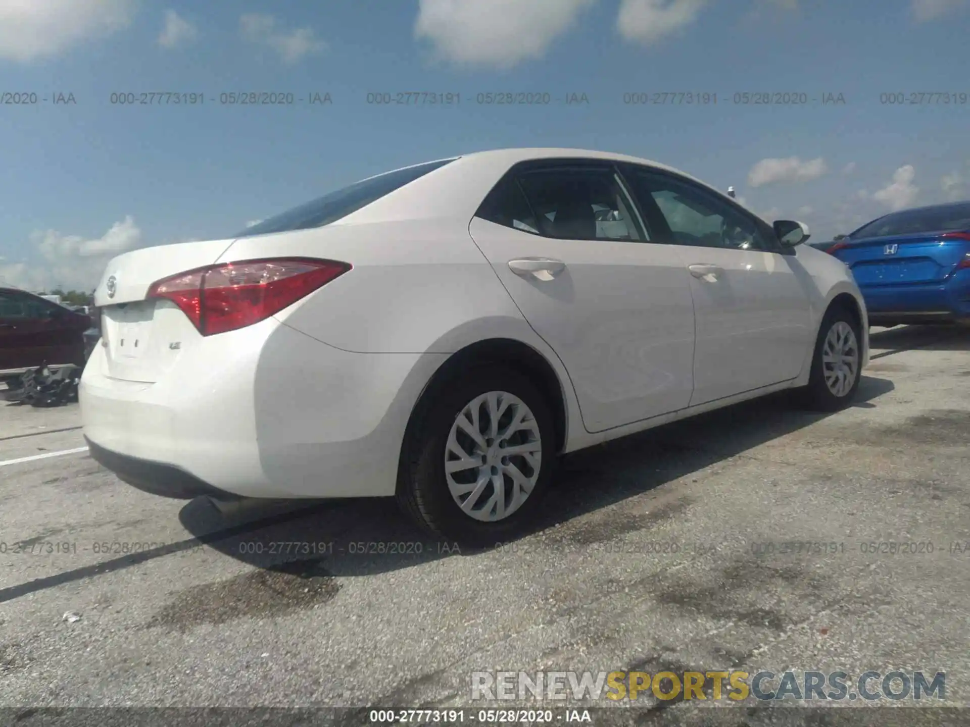 4 Photograph of a damaged car 5YFBURHEXKP893370 TOYOTA COROLLA 2019