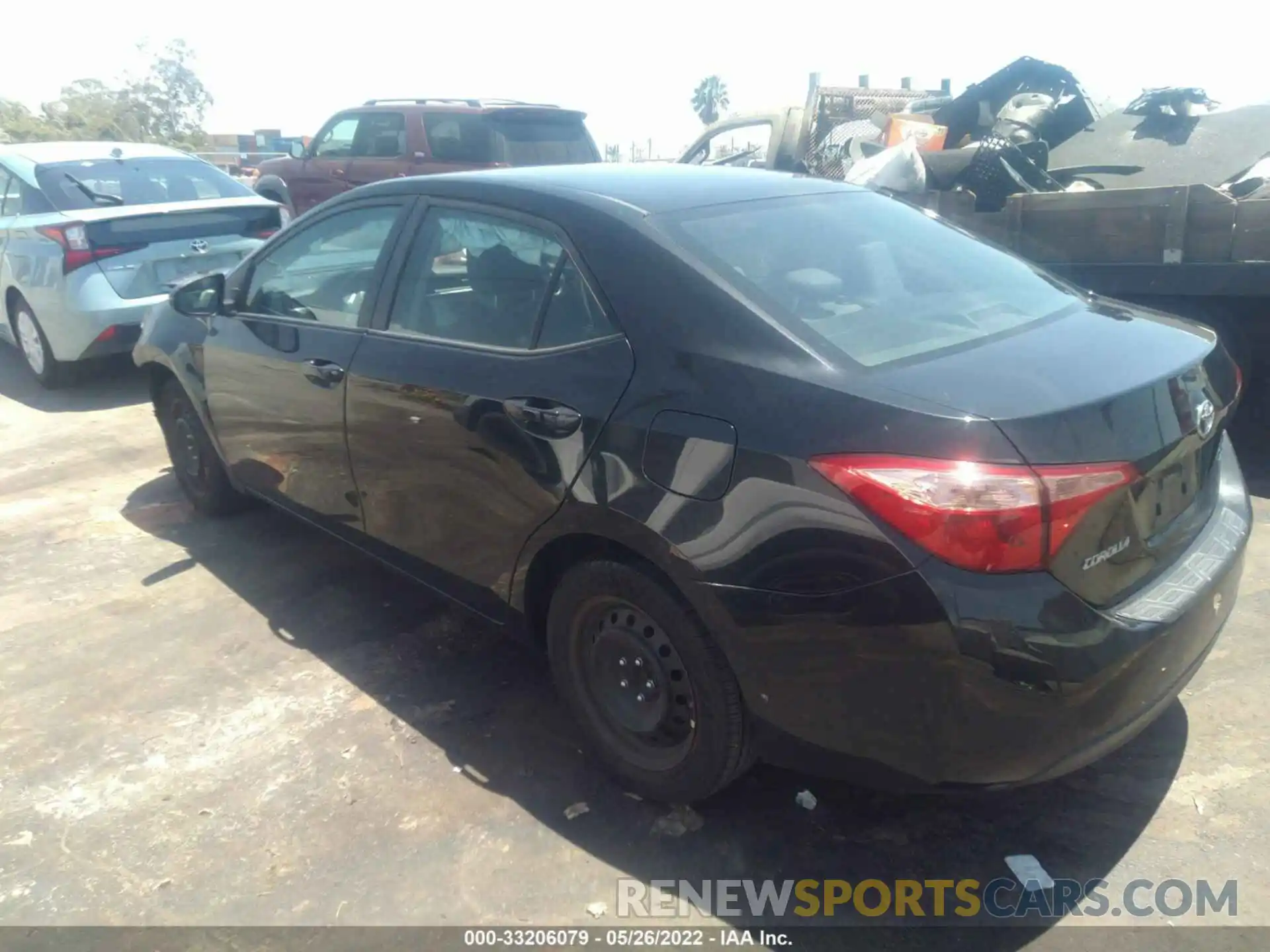 3 Photograph of a damaged car 5YFBURHEXKP893496 TOYOTA COROLLA 2019