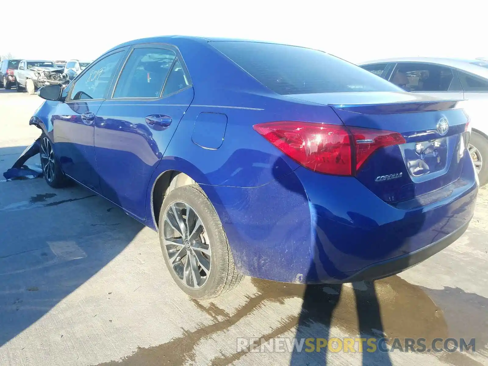 3 Photograph of a damaged car 5YFBURHEXKP893689 TOYOTA COROLLA 2019