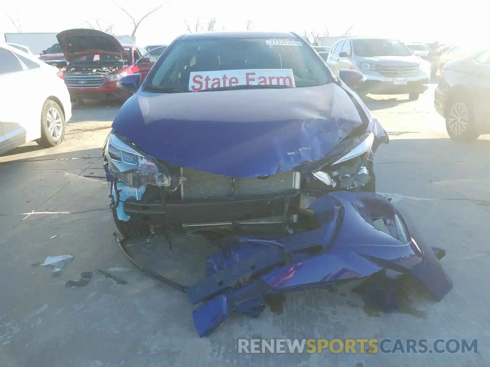 9 Photograph of a damaged car 5YFBURHEXKP893689 TOYOTA COROLLA 2019