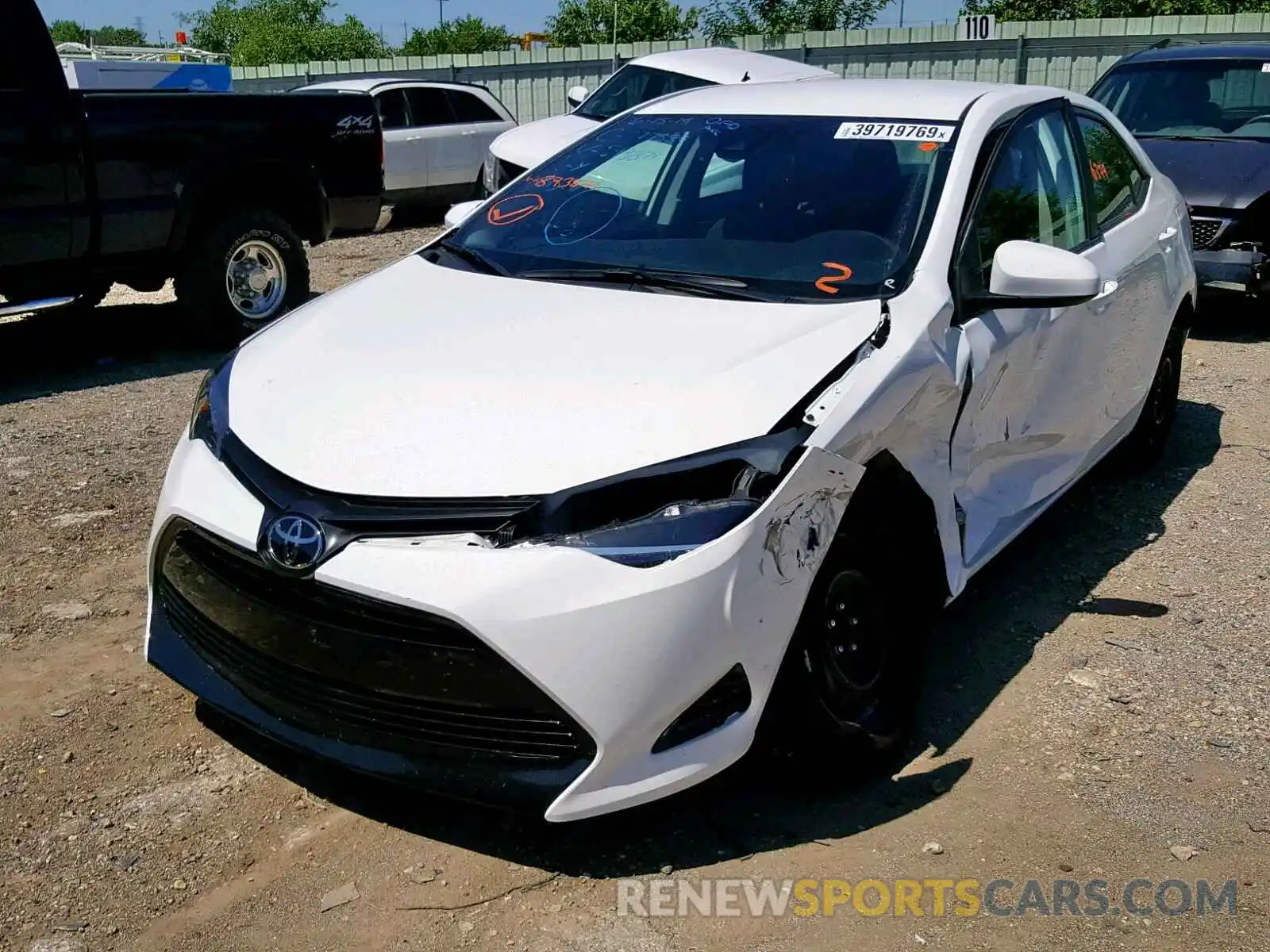 2 Photograph of a damaged car 5YFBURHEXKP893871 TOYOTA COROLLA 2019