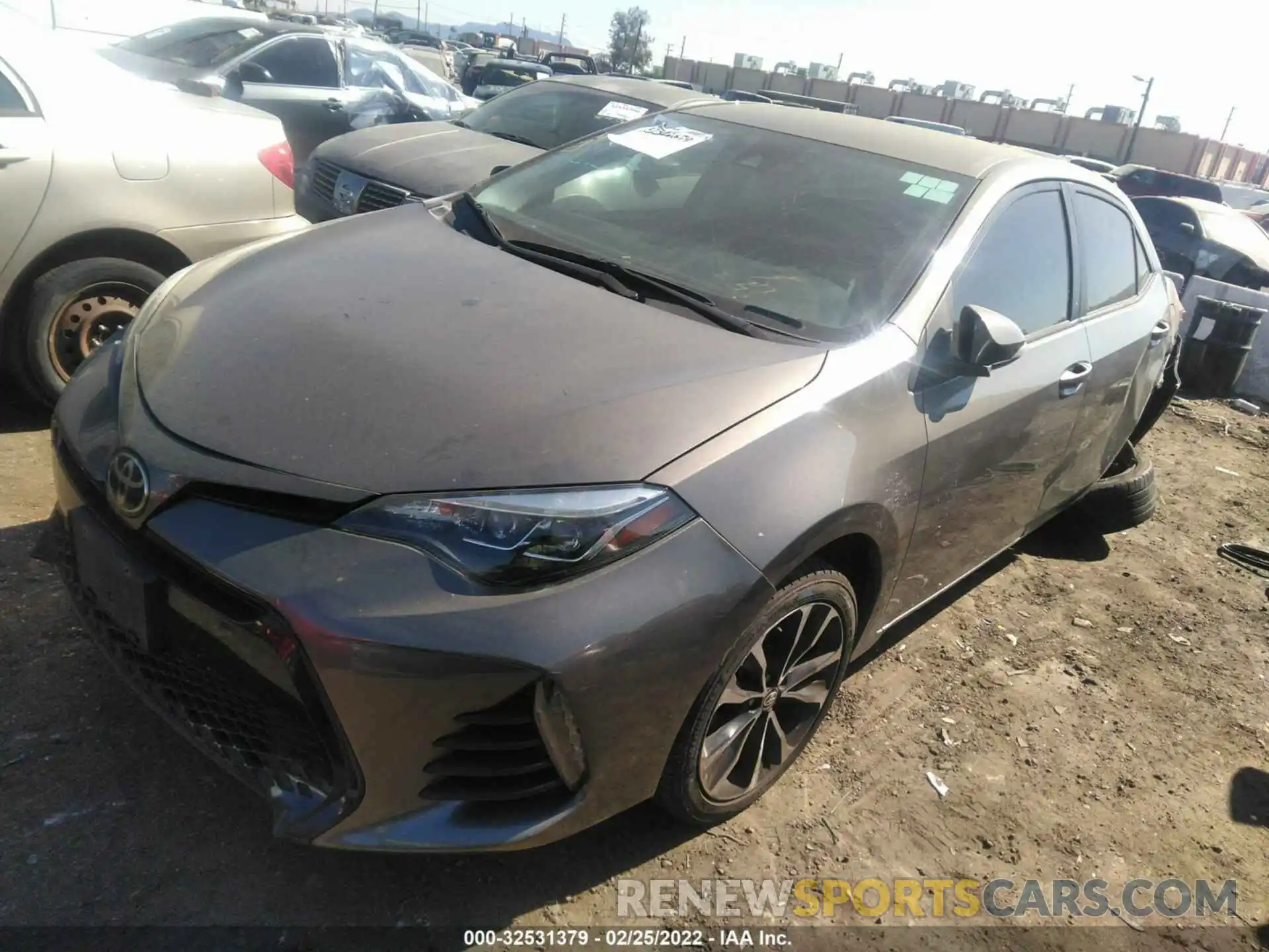 2 Photograph of a damaged car 5YFBURHEXKP894308 TOYOTA COROLLA 2019