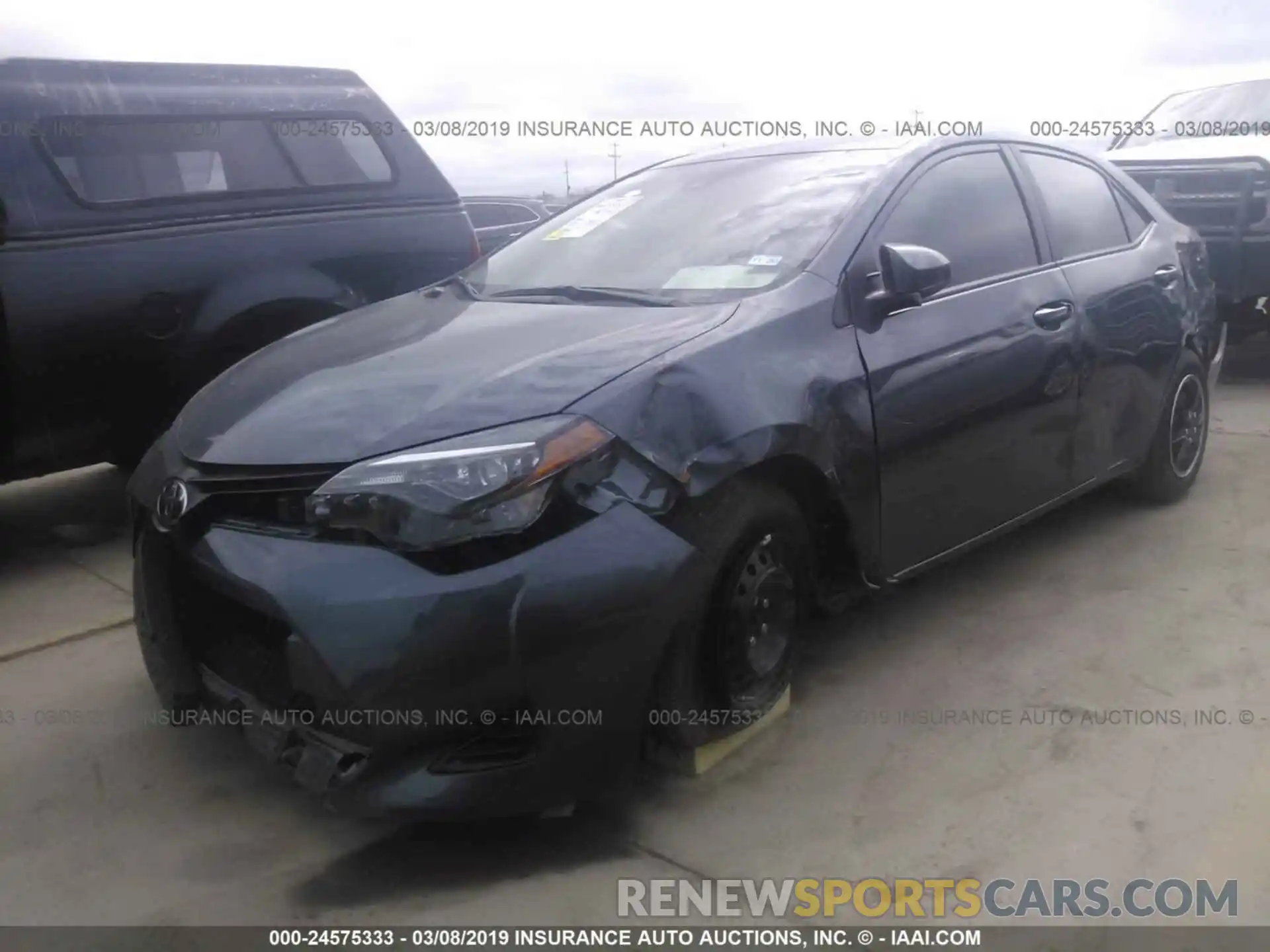 2 Photograph of a damaged car 5YFBURHEXKP894471 TOYOTA COROLLA 2019