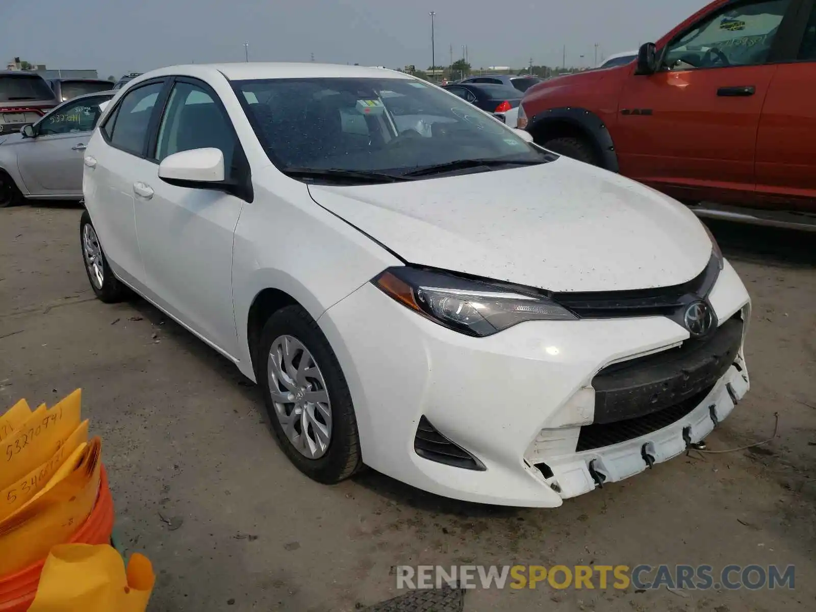 1 Photograph of a damaged car 5YFBURHEXKP896026 TOYOTA COROLLA 2019