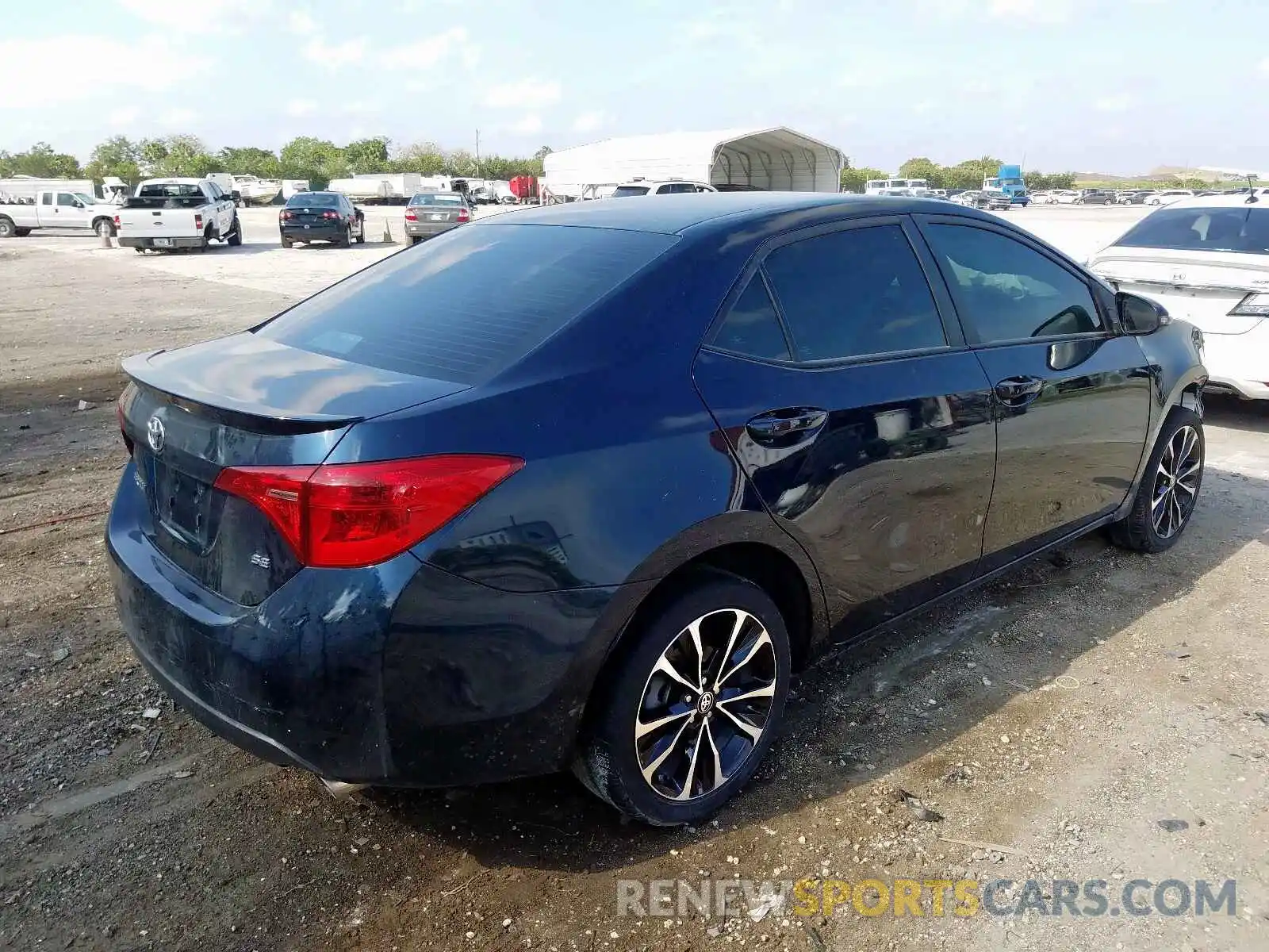 4 Photograph of a damaged car 5YFBURHEXKP896074 TOYOTA COROLLA 2019