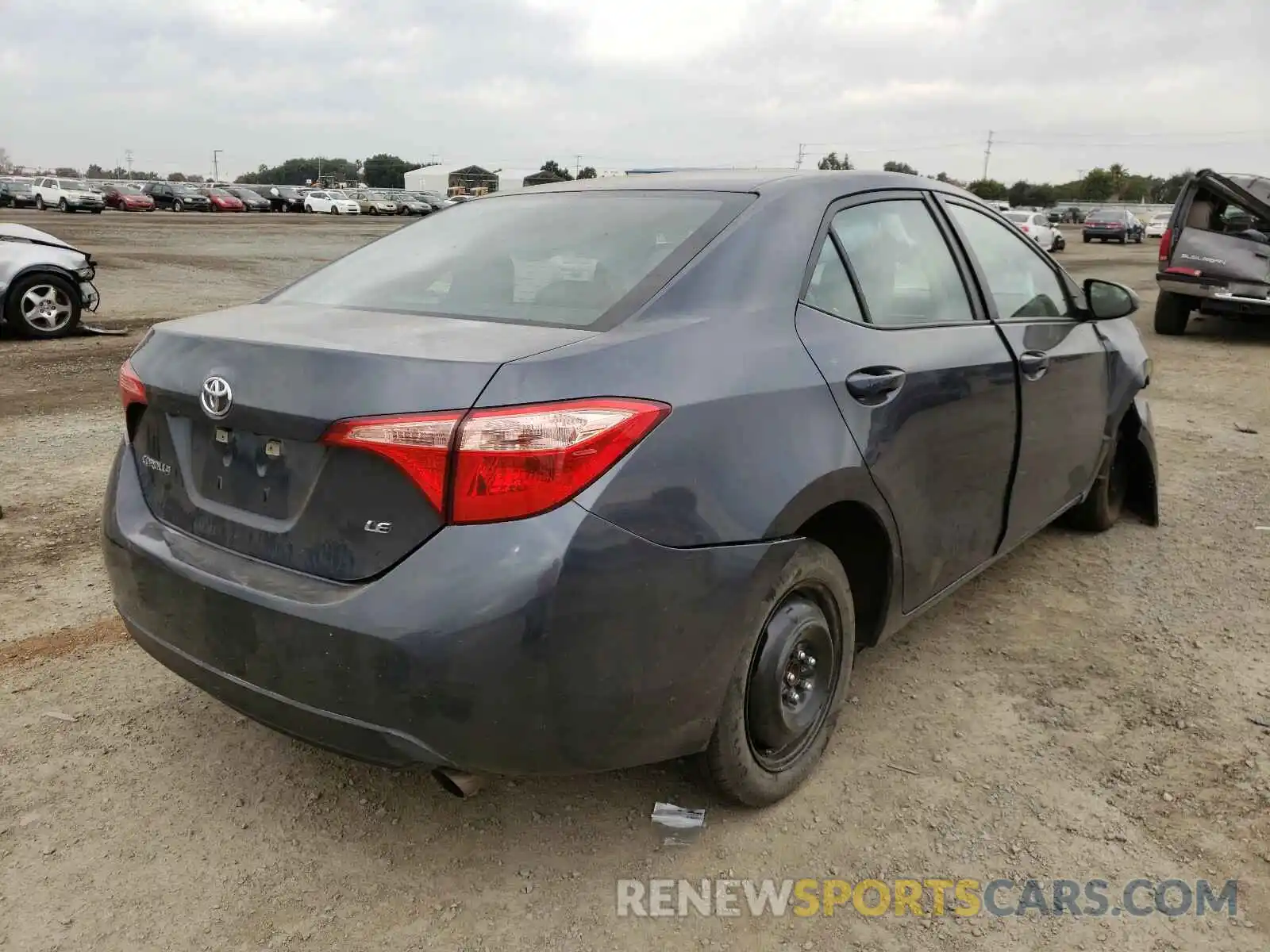 4 Photograph of a damaged car 5YFBURHEXKP896804 TOYOTA COROLLA 2019