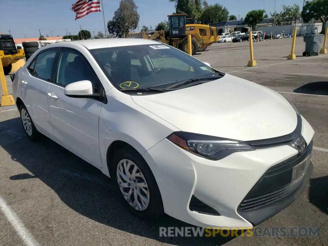 1 Photograph of a damaged car 5YFBURHEXKP897418 TOYOTA COROLLA 2019