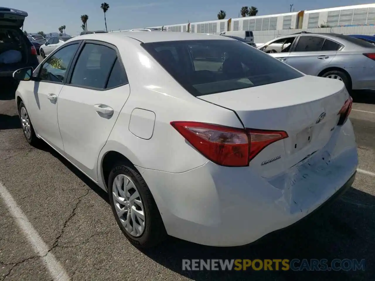 3 Photograph of a damaged car 5YFBURHEXKP897418 TOYOTA COROLLA 2019