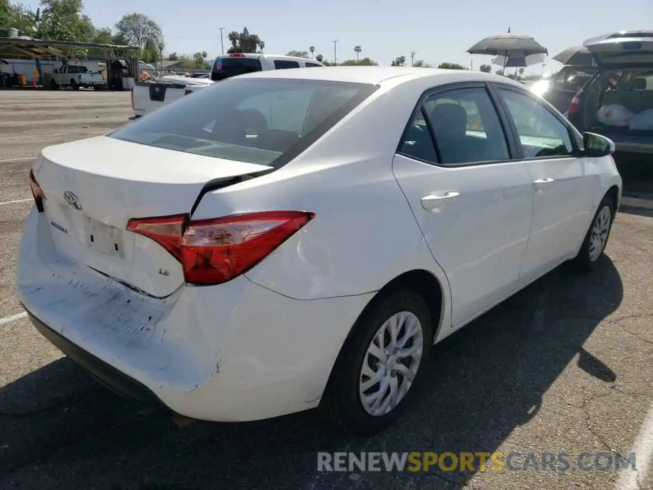 4 Photograph of a damaged car 5YFBURHEXKP897418 TOYOTA COROLLA 2019