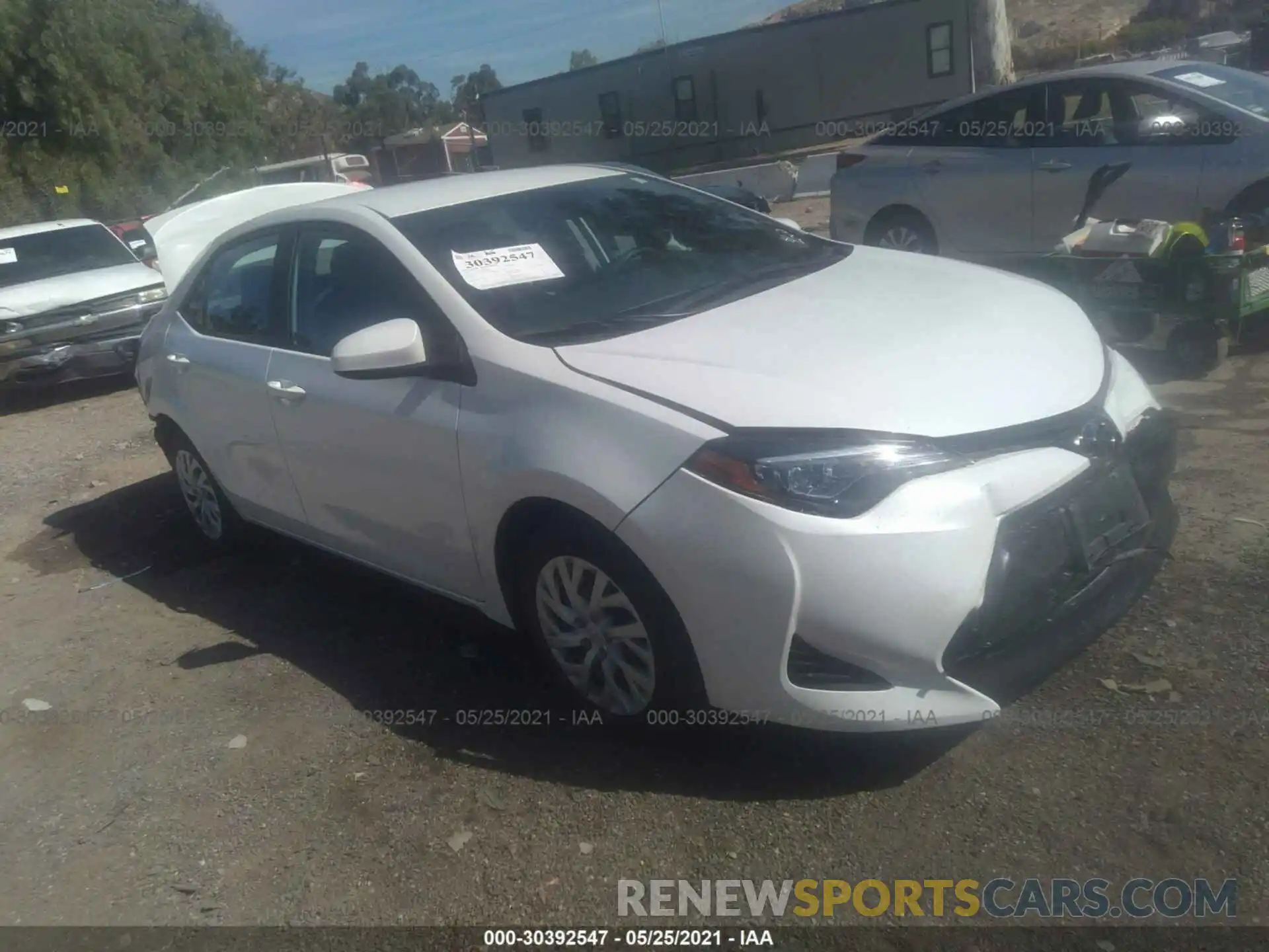 1 Photograph of a damaged car 5YFBURHEXKP897483 TOYOTA COROLLA 2019