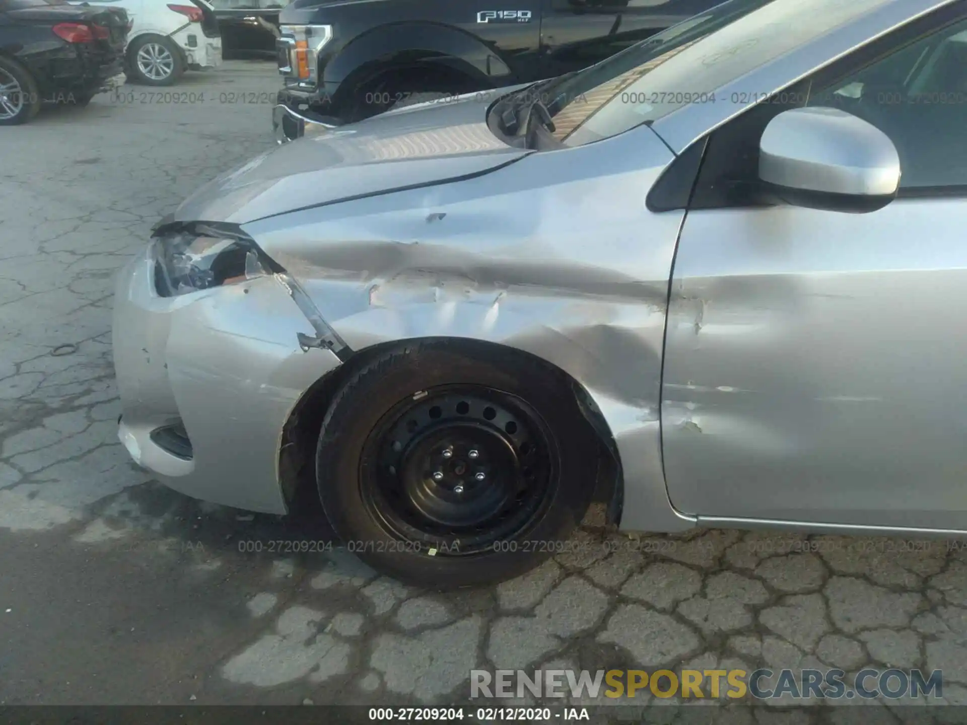 6 Photograph of a damaged car 5YFBURHEXKP897516 TOYOTA COROLLA 2019