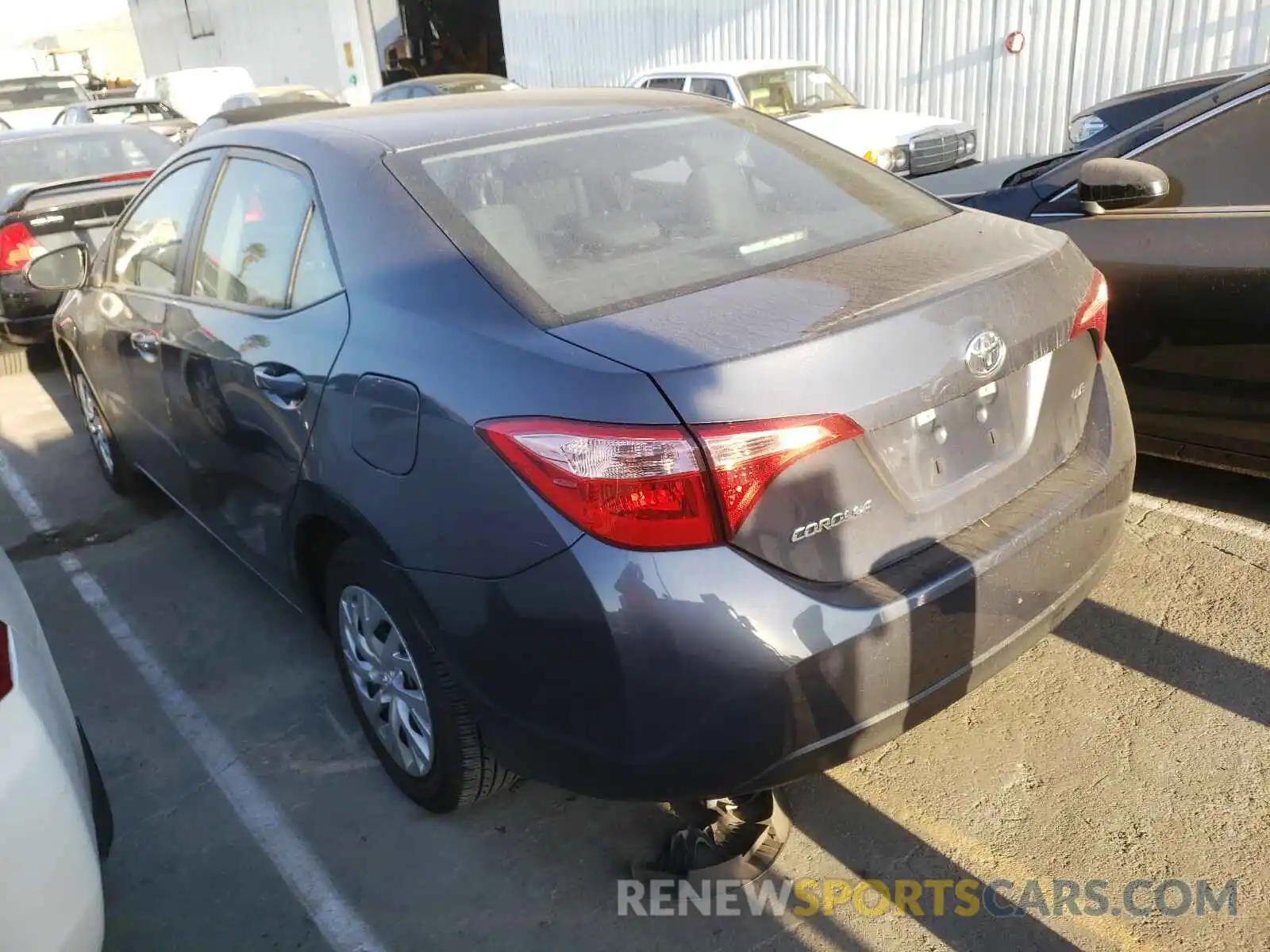 3 Photograph of a damaged car 5YFBURHEXKP897841 TOYOTA COROLLA 2019