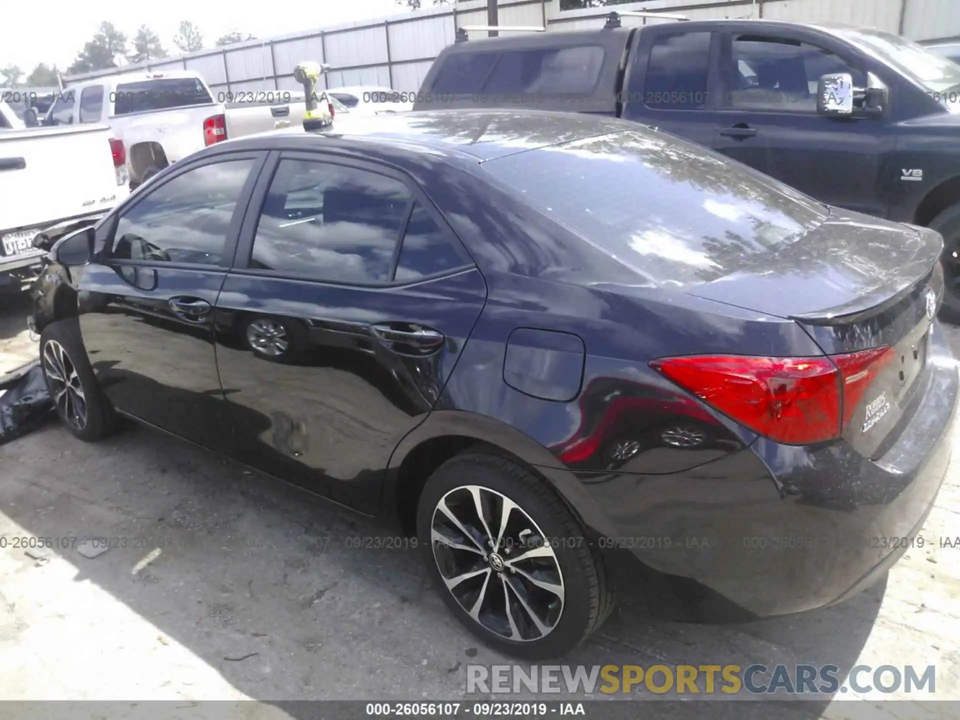 3 Photograph of a damaged car 5YFBURHEXKP898584 TOYOTA COROLLA 2019