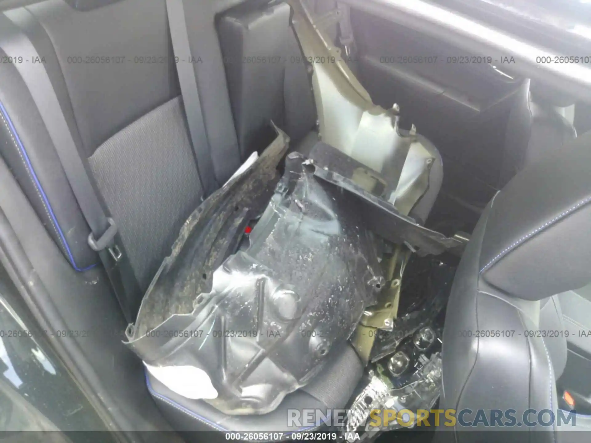 8 Photograph of a damaged car 5YFBURHEXKP898584 TOYOTA COROLLA 2019